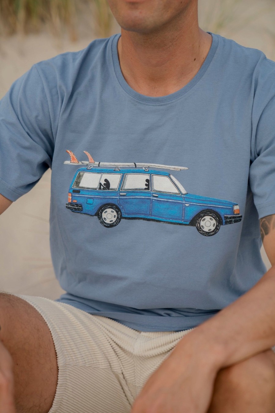 Mand LAKOR T-Shirts | Getaway Car T-Shirt Light Blue