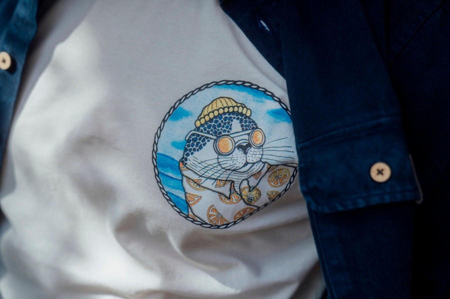 Mand LAKOR T-Shirts | Sealed Circle T-Shirt